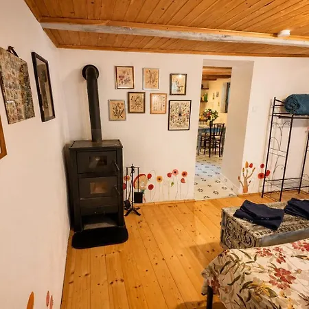 Csigaház Apartamento Perocseny